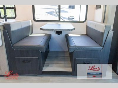 2026 Sunseeker 3050S - Photo 10