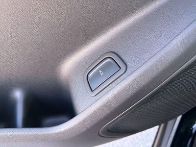 2026 Chevrolet Traverse - Photo 36