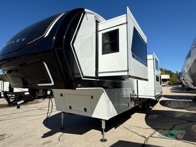 2026 Brinkley Model Z - Photo 4