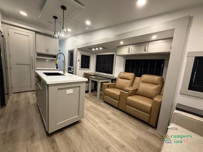 2026 Brinkley Model Z - Photo 16