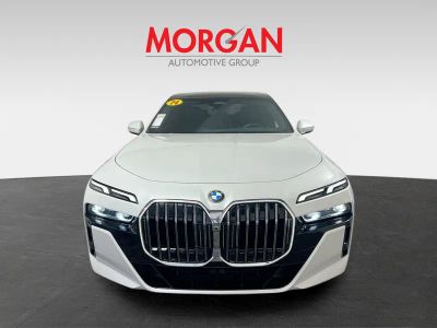 2024 BMW 7 Series — photo 8 view