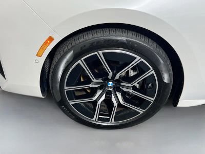 2024 BMW 7 Series — photo 11 view