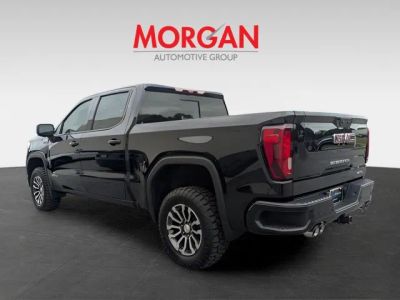 2023 GMC Sierra 1500 — detail view