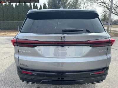 2026 Buick Enclave — detail view