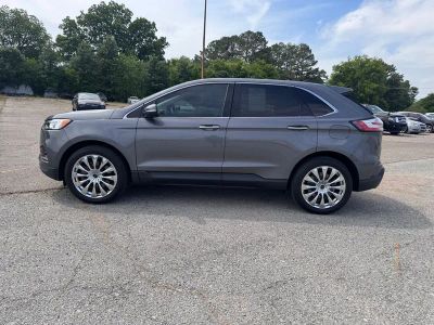 2022 Ford Edge — interior view