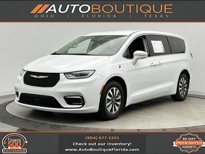 2022 Chrysler Pacifica - Photo 1