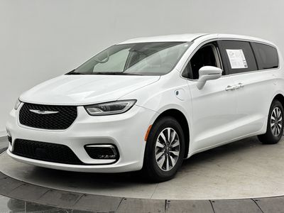 2022 Chrysler Pacifica - Photo 8