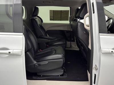 2022 Chrysler Pacifica - Photo 32