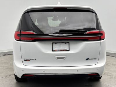 2022 Chrysler Pacifica - Photo 6
