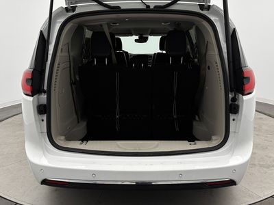 2022 Chrysler Pacifica - Photo 30