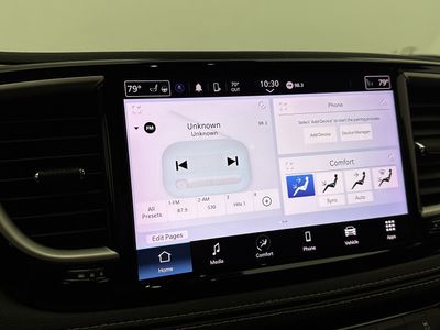 2022 Chrysler Pacifica - Photo 21