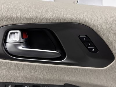2022 Chrysler Pacifica - Photo 12