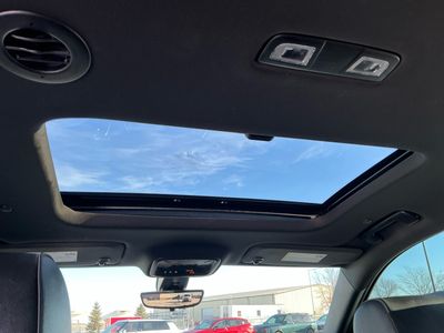 2023 Chevrolet Traverse — photo 14 view