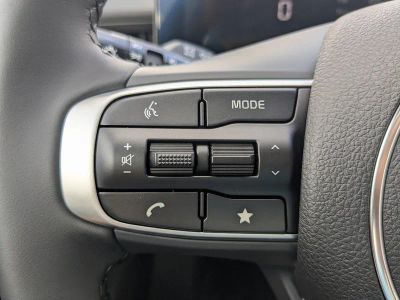 2026 Kia K5 — photo 30 view