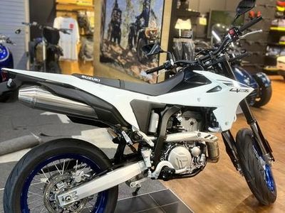 2025 Suzuki DR-Z4SM - Photo 8