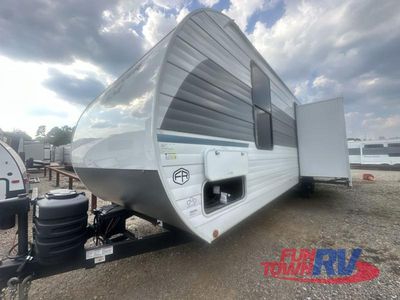 2025 Forest River RV Salem - Photo 4