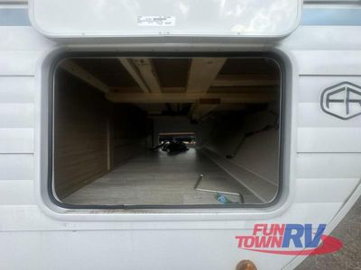 2025 Forest River RV Salem - Photo 6