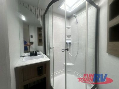 2025 Forest River RV Salem - Photo 32