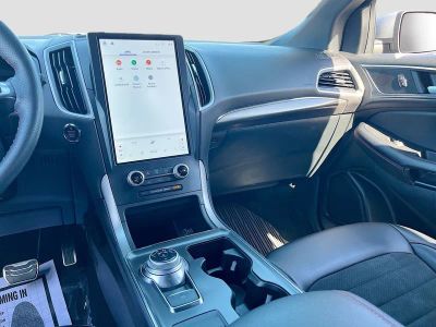 2023 Ford Edge — photo 22 view