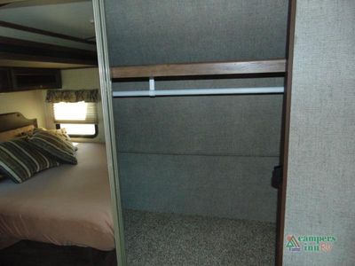 2017 Keystone RV Cougar - Photo 23