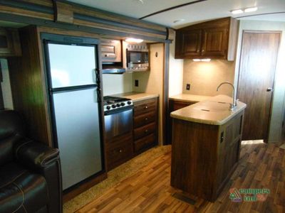 2017 Keystone RV Cougar - Photo 18