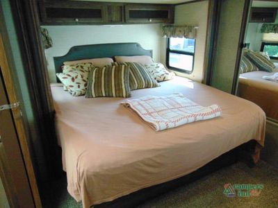 2017 Keystone RV Cougar - Photo 21