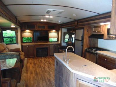 2017 Keystone RV Cougar - Photo 11