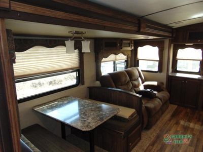 2017 Keystone RV Cougar - Photo 9