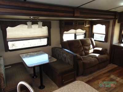 2017 Keystone RV Cougar - Photo 10