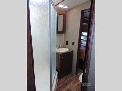 2017 Keystone RV Cougar - Photo 42