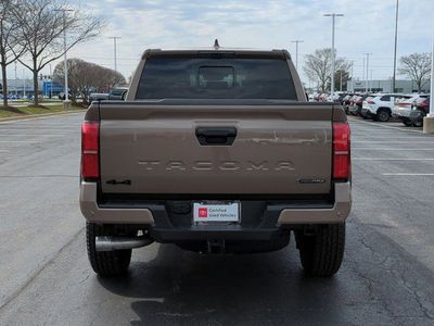 2026 Toyota Tacoma Hybrid — photo 7 view