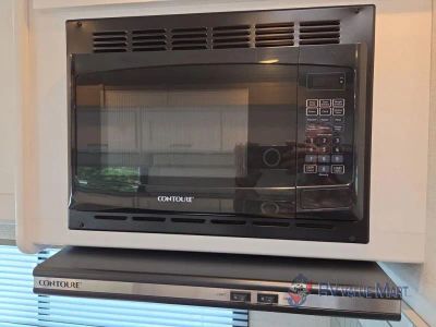 2026 Thor Motor Coach Chateau — photo 28 view