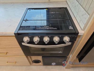 2026 Thor Motor Coach Chateau — photo 23 view
