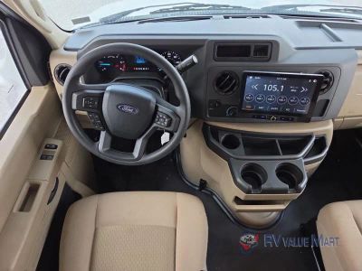 2026 Thor Motor Coach Chateau — photo 11 view