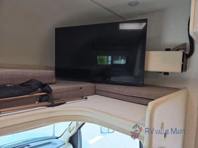 2026 Thor Motor Coach Chateau — photo 20 view