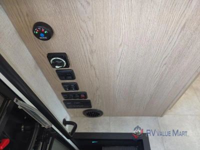 2026 Thor Motor Coach Chateau — photo 21 view