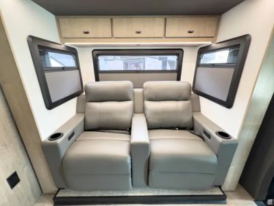 2027 Grand Design LINEAGE SERIES M — photo 14 view