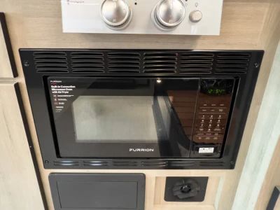 2027 Grand Design LINEAGE SERIES M — photo 11 view