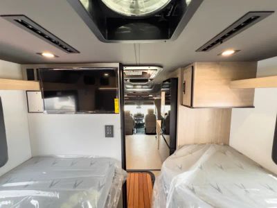 2027 Grand Design LINEAGE SERIES M — photo 22 view