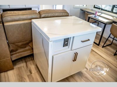 2026 Brinkley Model I - Photo 35
