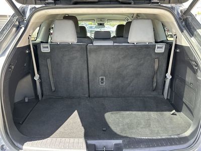 2022 Toyota Highlander - Photo 19