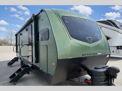 2026 Keystone RV Cougar — front three-quarter view