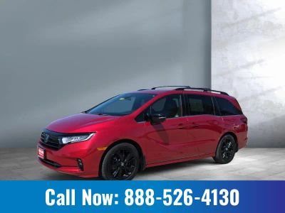 2023 Honda Odyssey — front three-quarter view