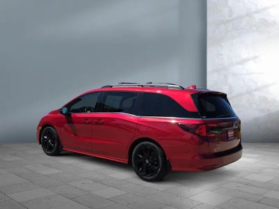 2023 Honda Odyssey — interior view