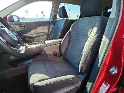 2023 Nissan Rogue — photo 13 view