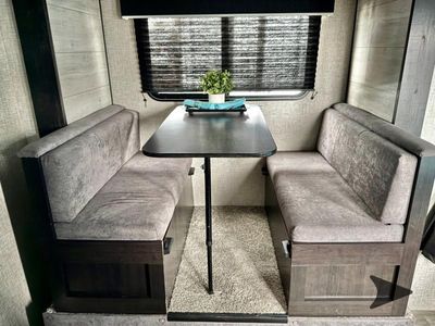 2023 Jayco Jay Flight SLX 7 - Photo 12