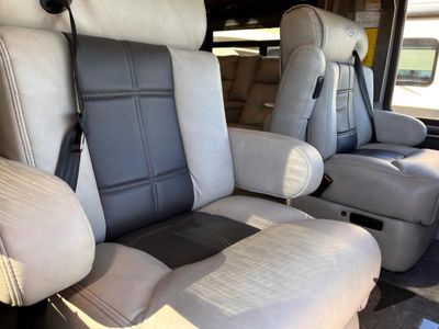 2020 Fleetwood RV American Revolution — photo 8 view