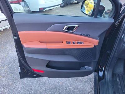 2026 Kia Carnival Hybrid — photo 12 view