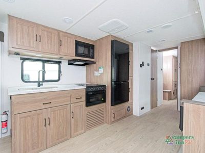 2026 Coachmen RV Freedom Express Select - Photo 10