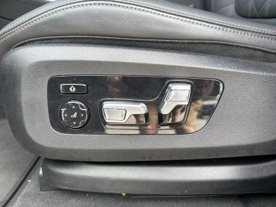 2025 BMW X5 — photo 22 view
